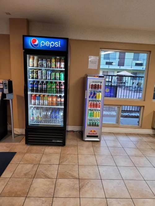 MorningGlory Inn & Suites image 8